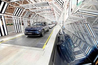 合肥 向“新能源汽車第一城”全速競逐，零部件產業崛起成關鍵引擎